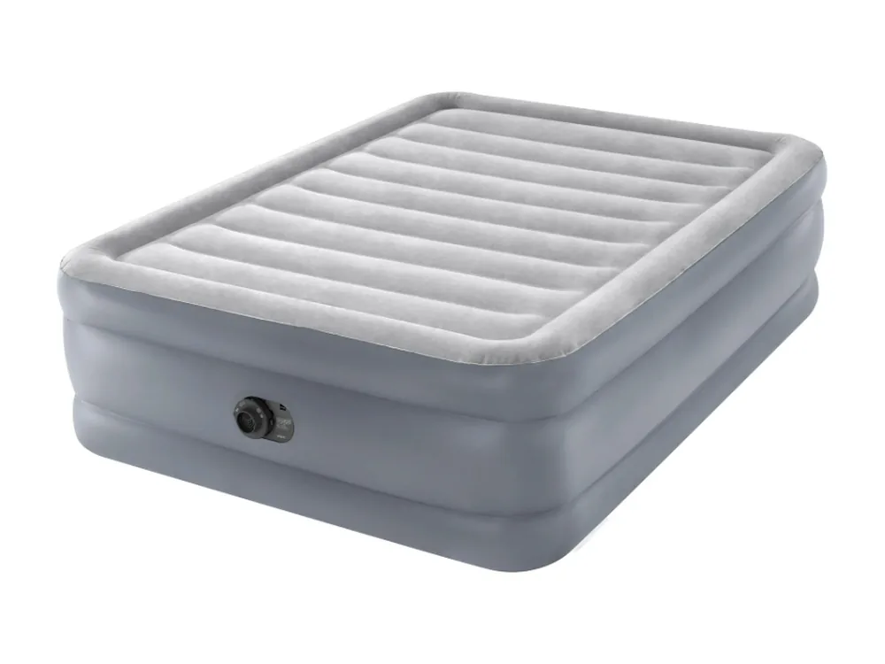 Queen Air Mattress + Linens available to rent in Philadelphia