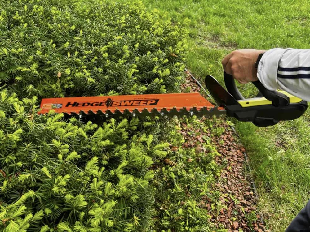 Cordless Hedge Trimmer available to rent in Philadelphia