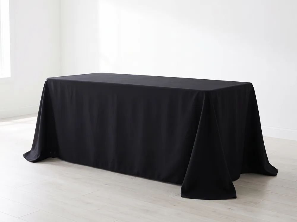 Linen for 6 ft Table, Any Colour available to rent in Philadelphia