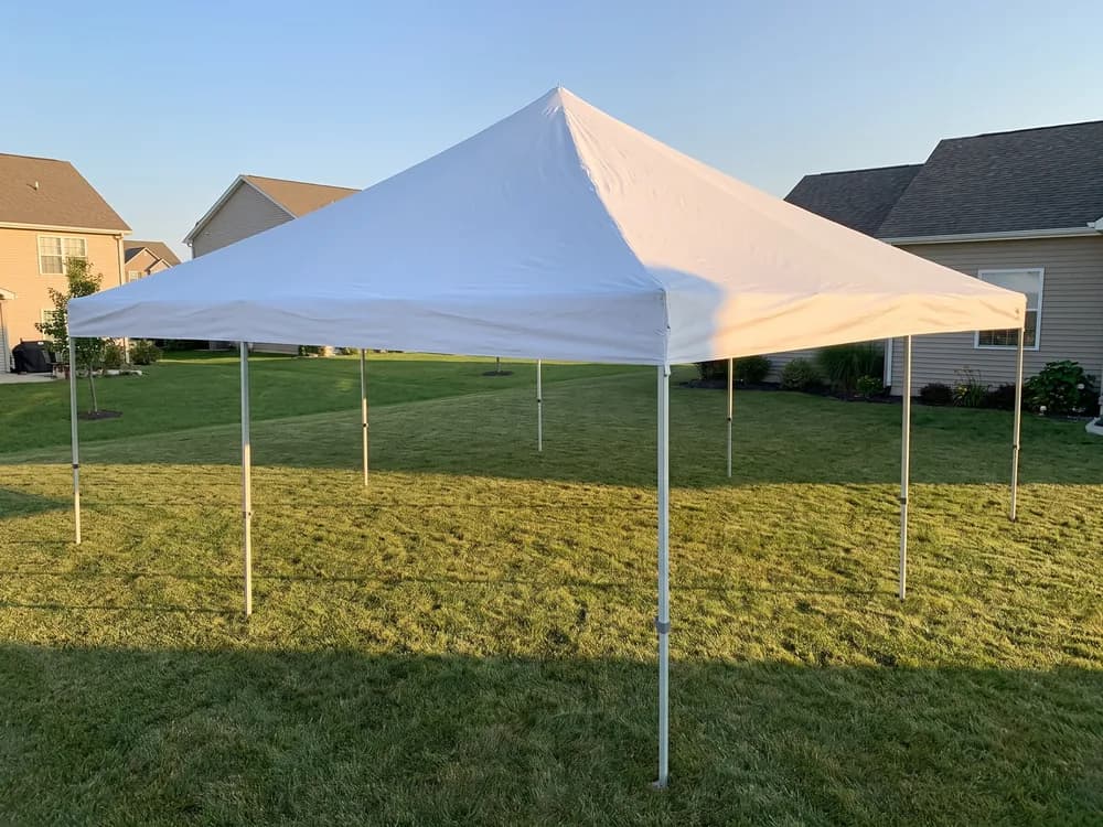 20 × 20 Party Tent available to rent in Philadelphia